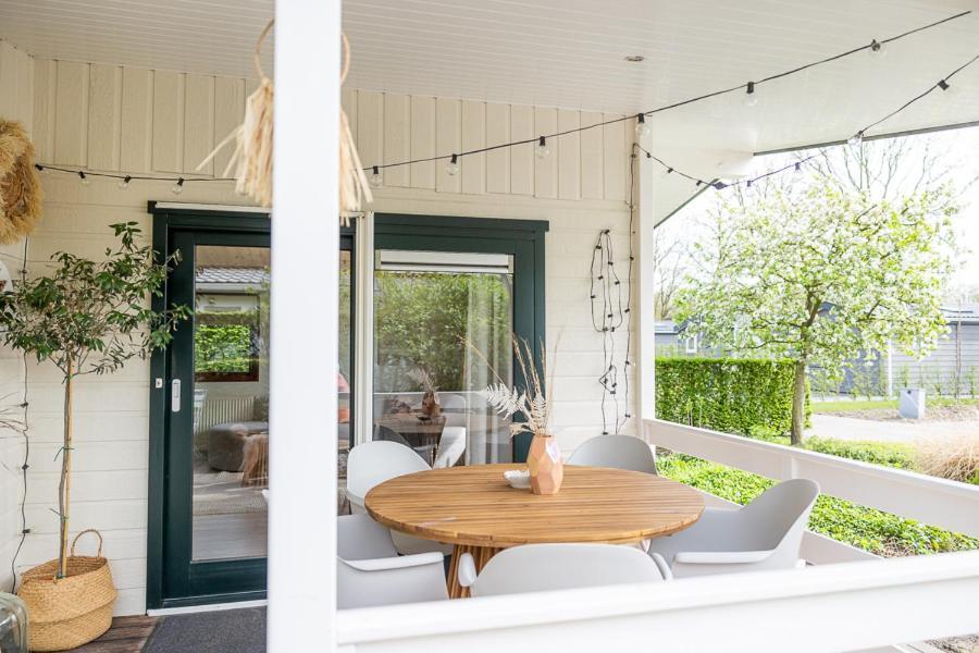 Leva - Logeren In Drenthe Villa Doldersum Luaran gambar